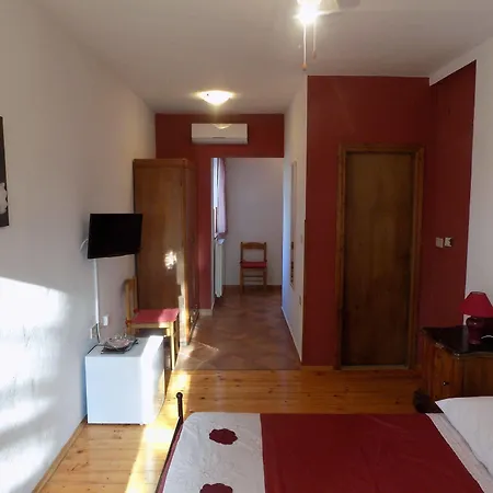 Guest house And Feral 3*